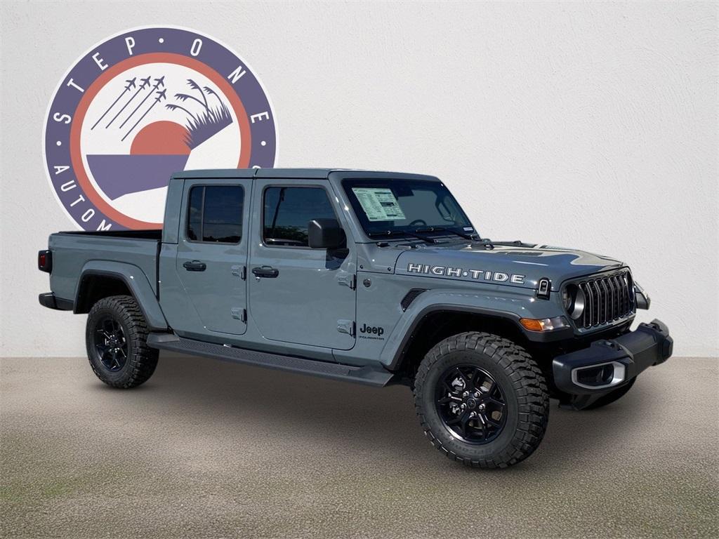 new 2025 Jeep Gladiator car, priced at $45,835