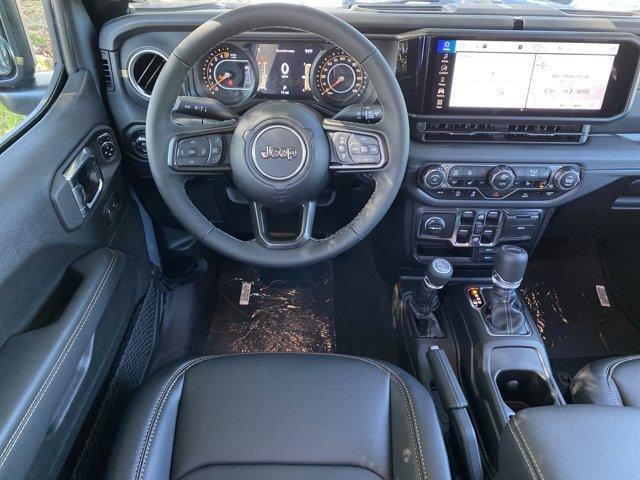 new 2025 Jeep Gladiator car, priced at $46,535