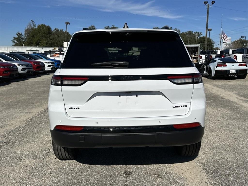 new 2025 Jeep Grand Cherokee car, priced at $51,721