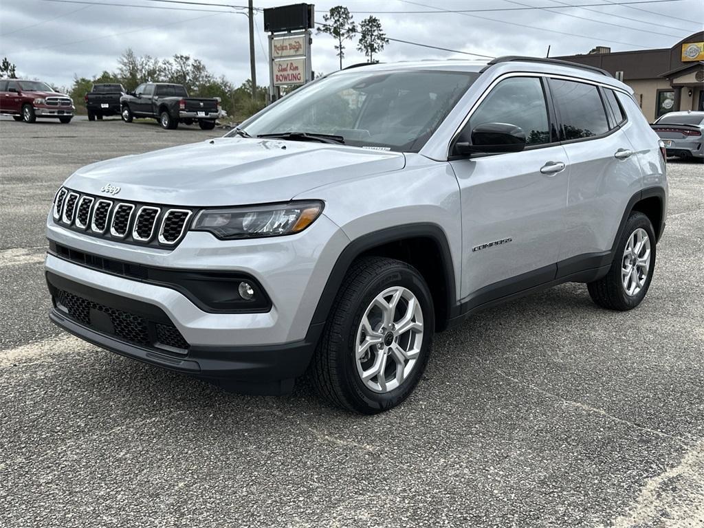 new 2025 Jeep Compass car, priced at $26,860
