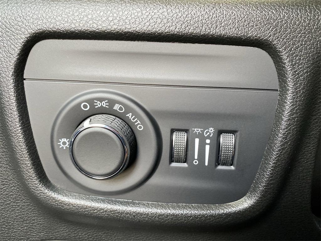 new 2025 Jeep Grand Cherokee L car, priced at $36,836
