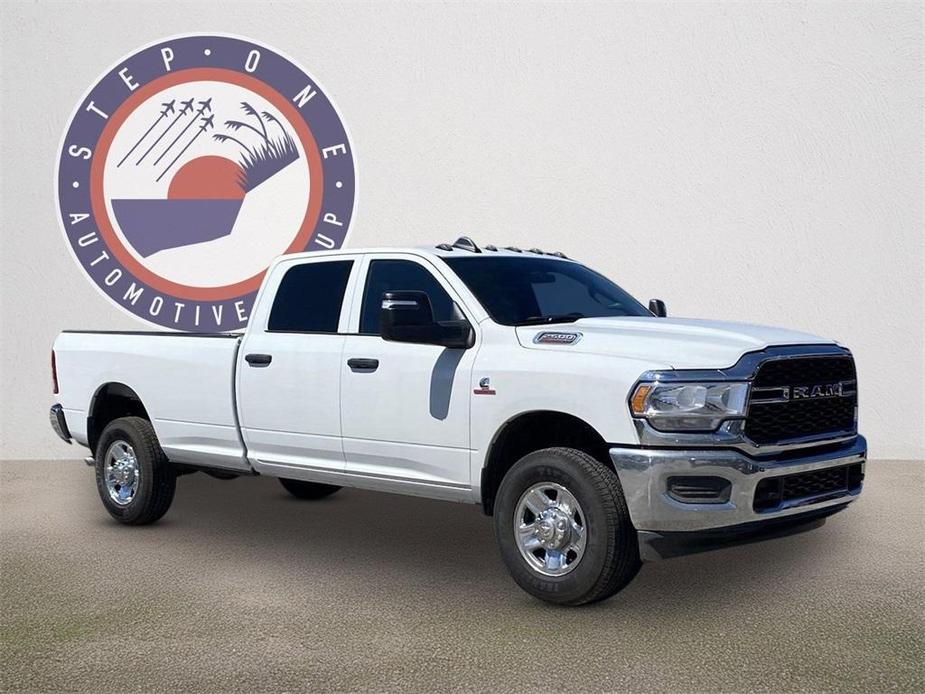 new 2024 Ram 2500 car, priced at $60,870