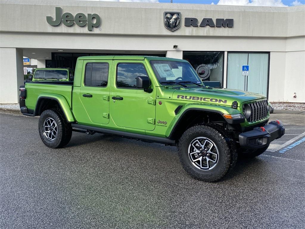 new 2025 Jeep Gladiator car, priced at $57,615