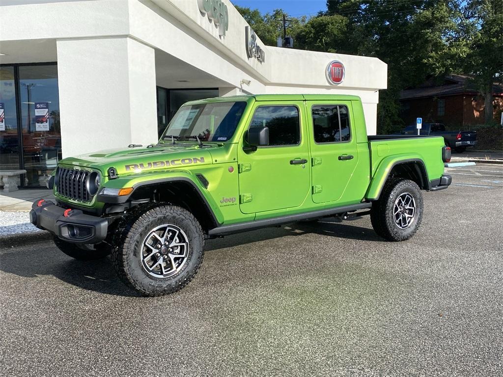 new 2025 Jeep Gladiator car, priced at $57,615