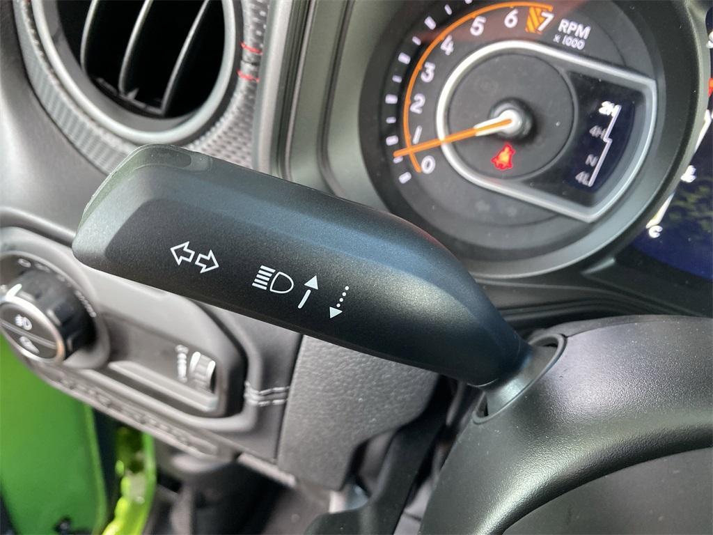 new 2025 Jeep Gladiator car, priced at $57,615