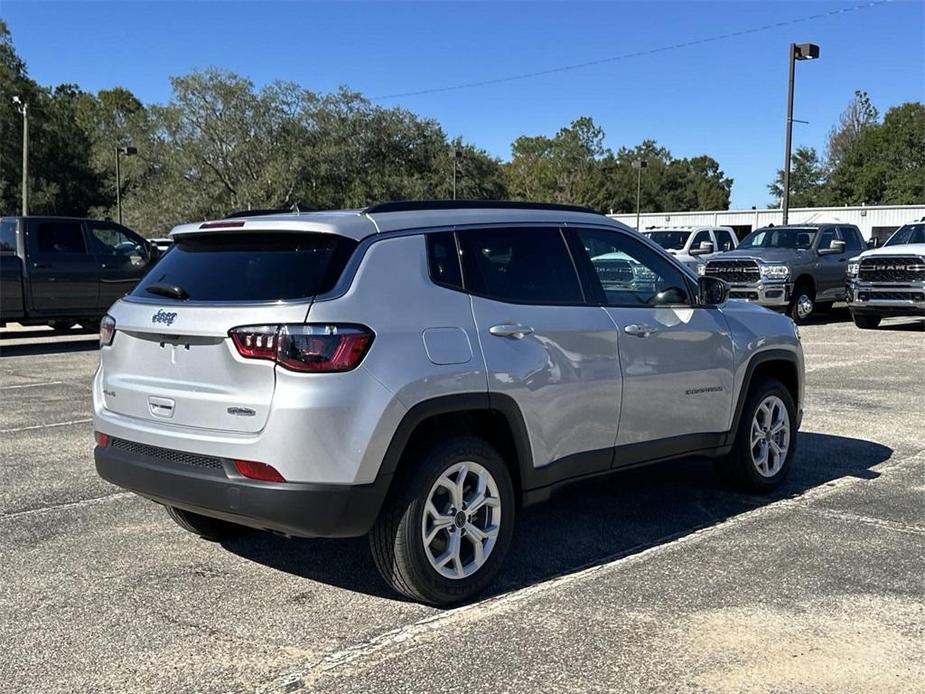 new 2025 Jeep Compass car, priced at $24,923