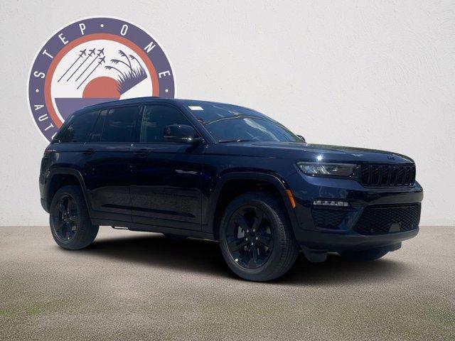 new 2024 Jeep Grand Cherokee car, priced at $49,872