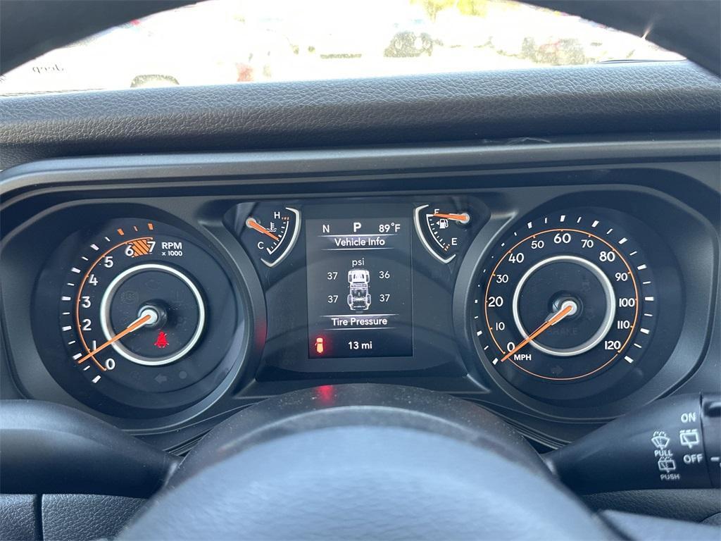 new 2025 Jeep Wrangler car, priced at $33,716