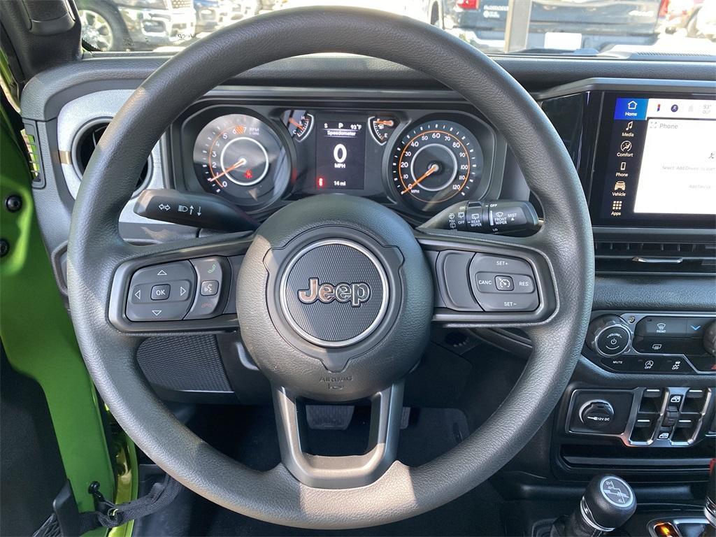 new 2025 Jeep Wrangler car, priced at $38,975