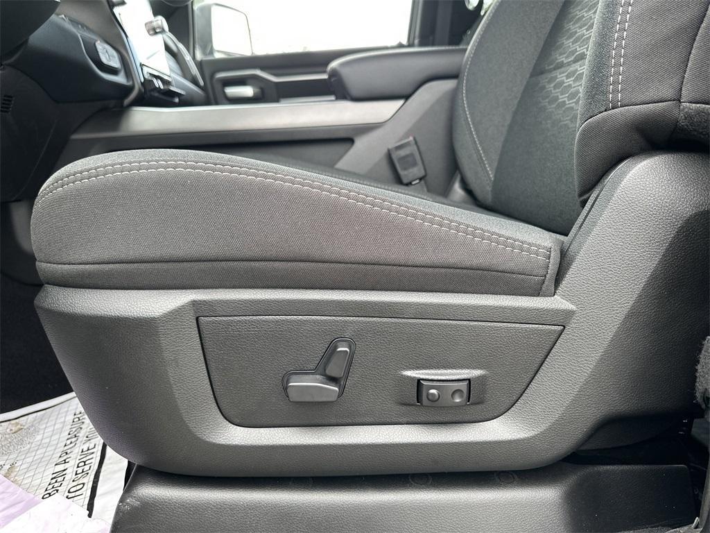 new 2025 Ram 2500 car, priced at $70,773