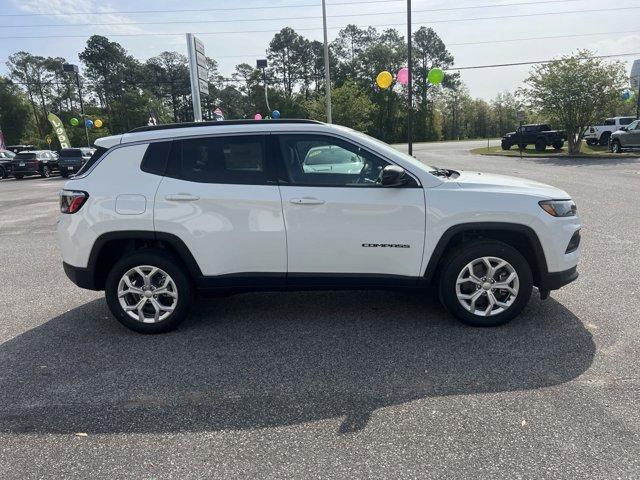 new 2024 Jeep Compass car, priced at $28,328