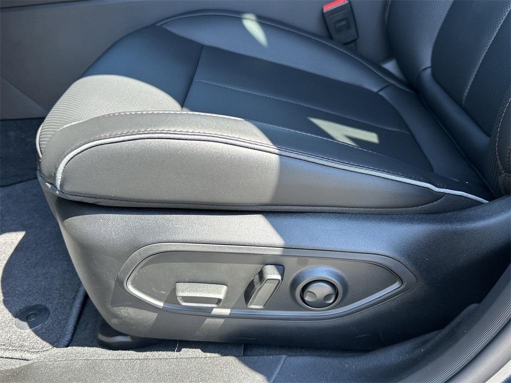 new 2025 Jeep Wagoneer S car, priced at $49,497