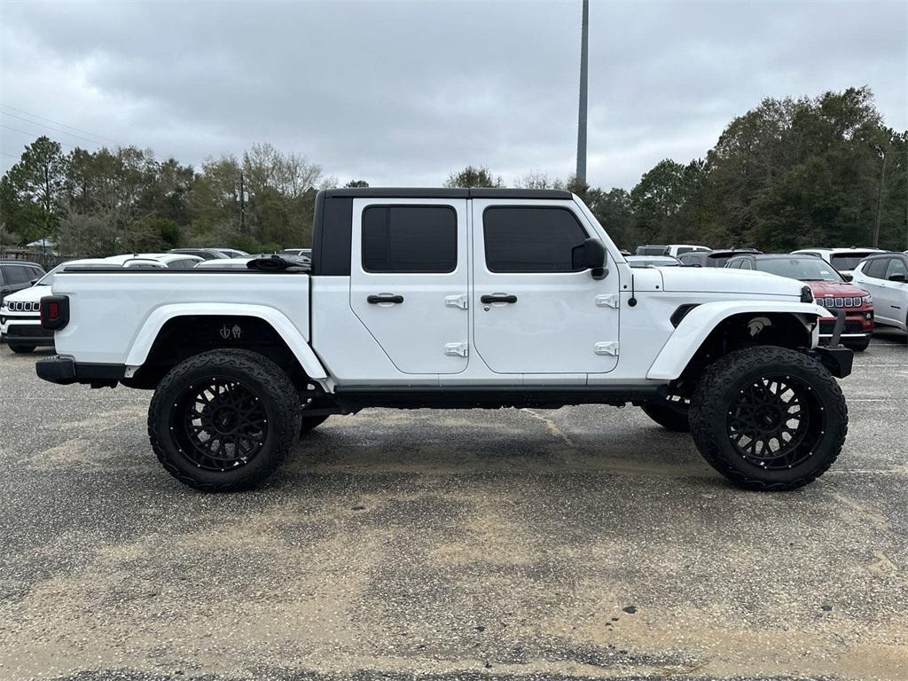 used 2022 Jeep Gladiator car, priced at $37,422