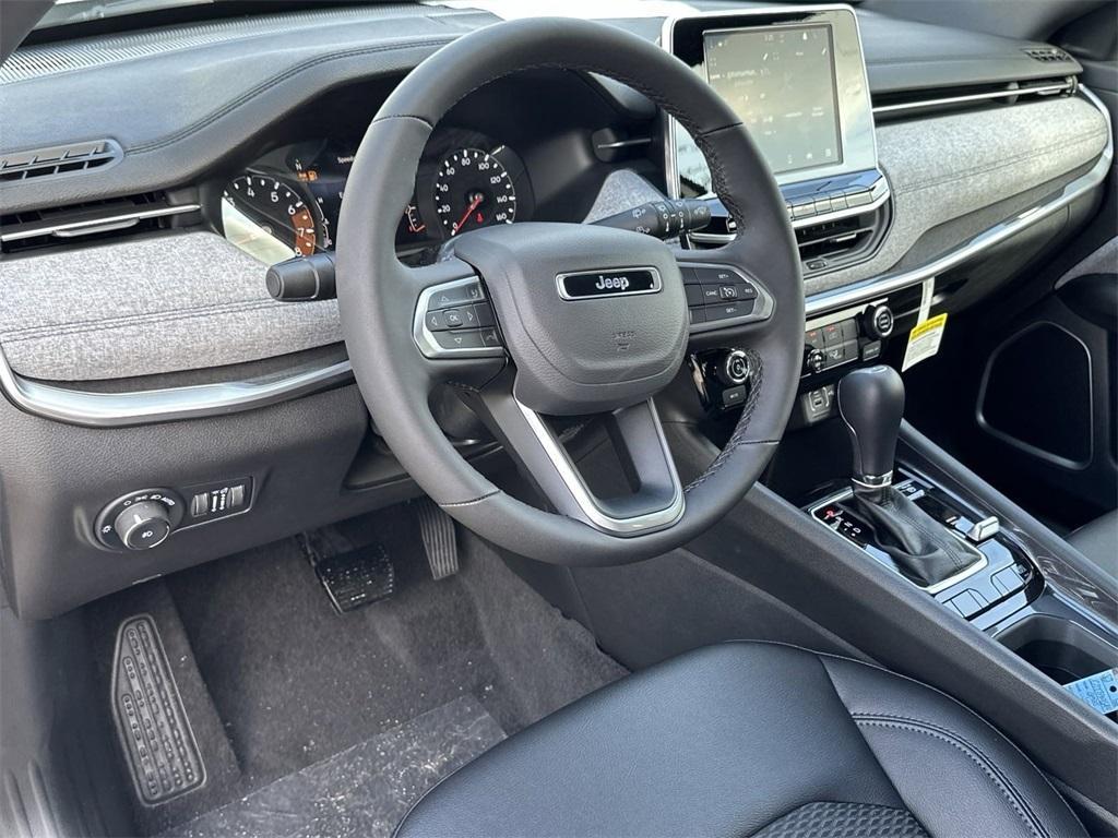 new 2025 Jeep Compass car, priced at $26,860