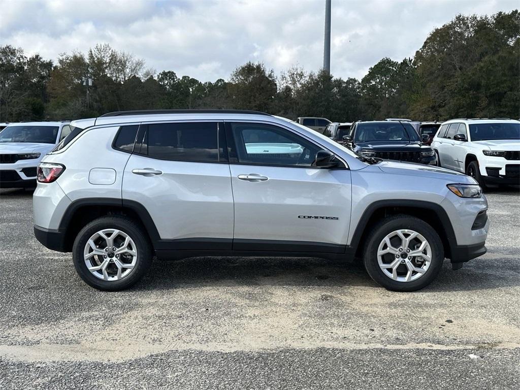 new 2025 Jeep Compass car, priced at $26,860