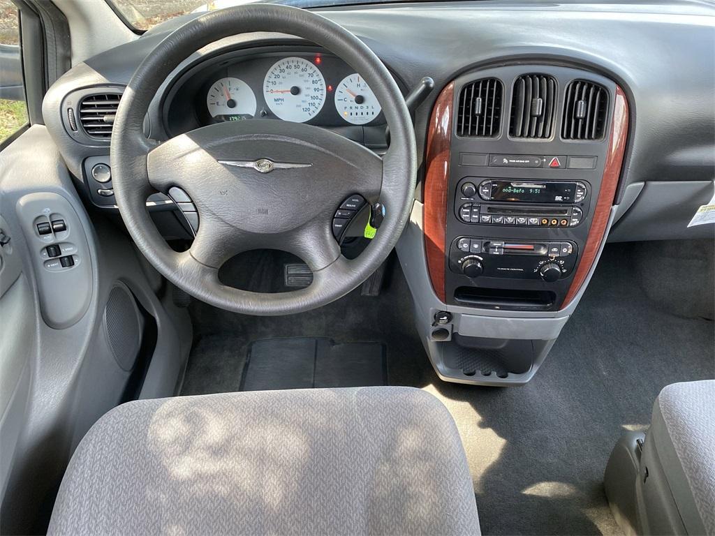 used 2006 Chrysler Town & Country car, priced at $5,232
