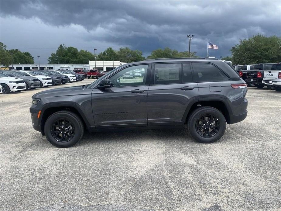 new 2024 Jeep Grand Cherokee car, priced at $39,164