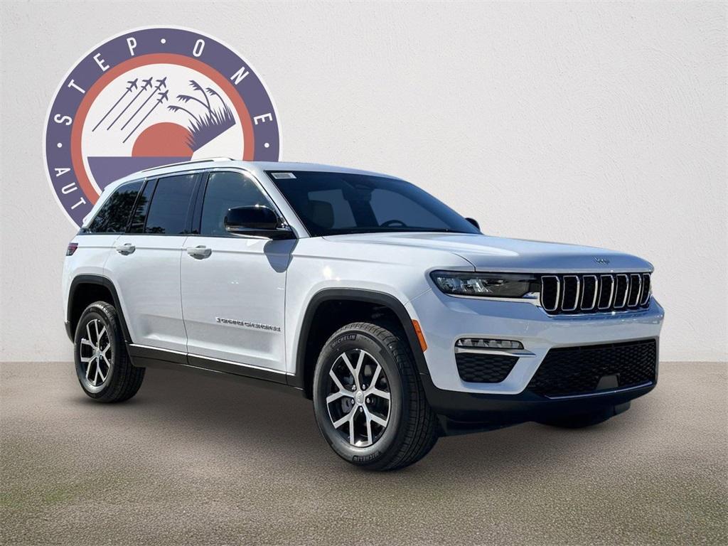 new 2025 Jeep Grand Cherokee car, priced at $42,515