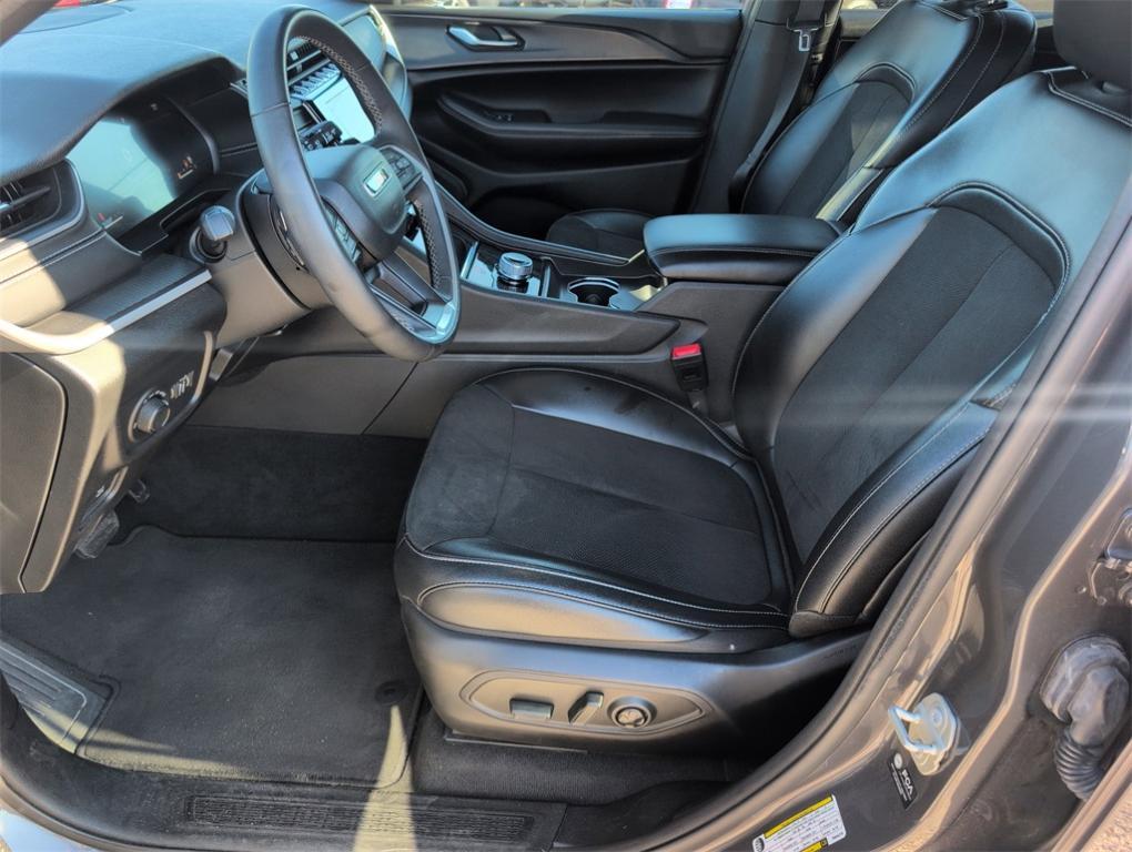 used 2023 Jeep Grand Cherokee L car, priced at $29,975