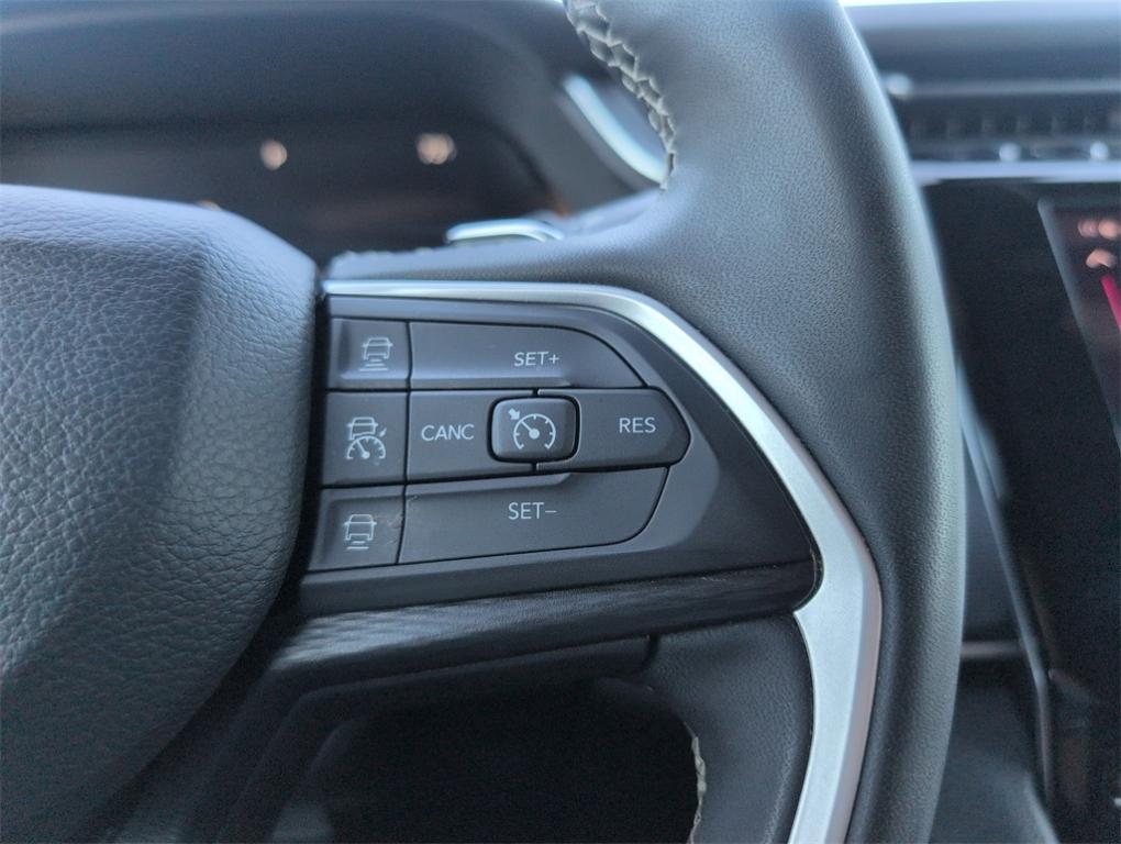 used 2023 Jeep Grand Cherokee L car, priced at $29,975