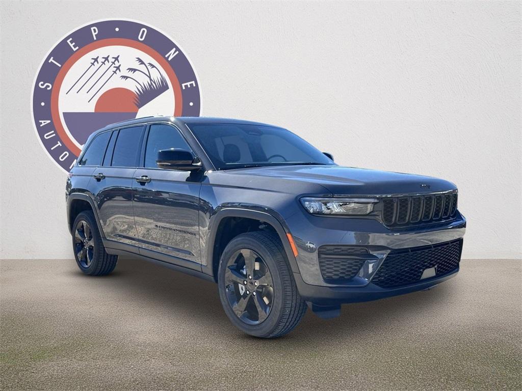 new 2025 Jeep Grand Cherokee car, priced at $41,420