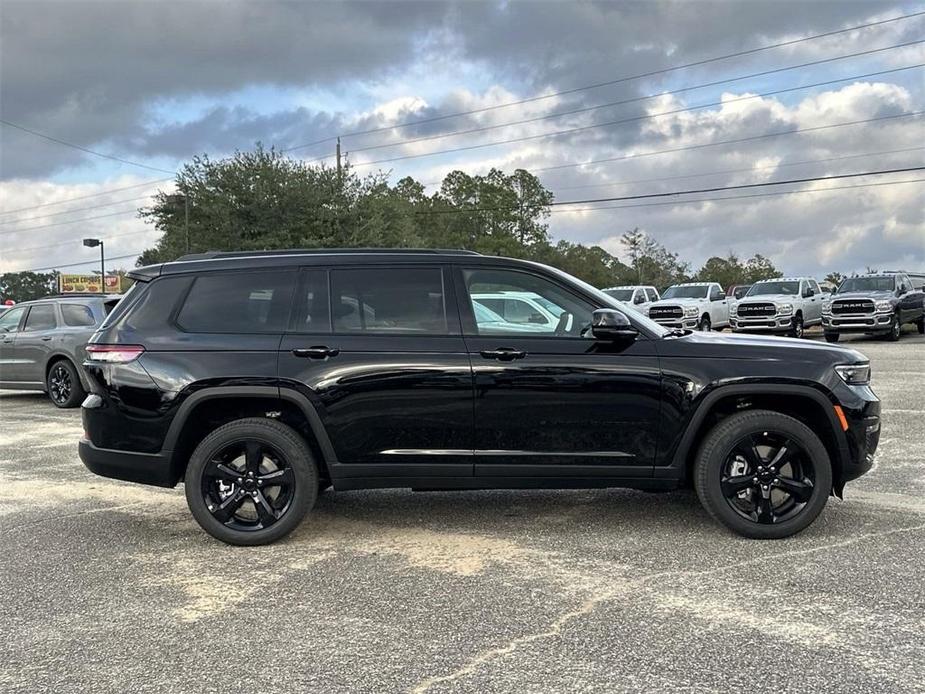 new 2025 Jeep Grand Cherokee L car, priced at $45,998