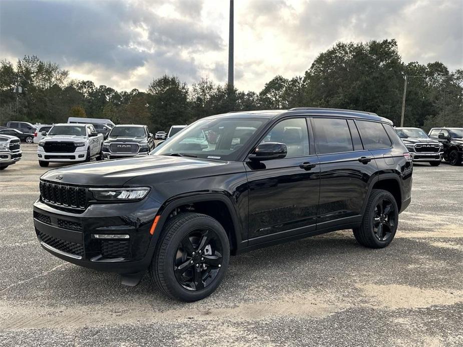 new 2025 Jeep Grand Cherokee L car, priced at $45,998