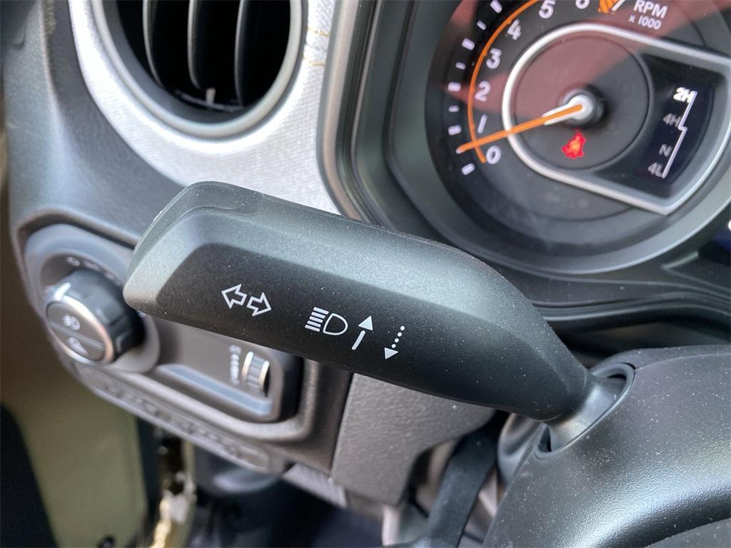 new 2025 Jeep Gladiator car, priced at $46,236