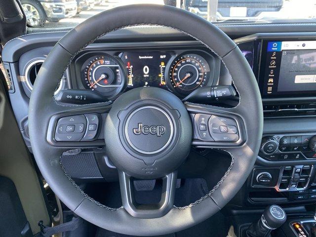 new 2025 Jeep Gladiator car, priced at $46,535