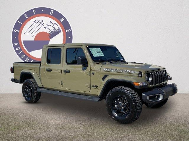 new 2025 Jeep Gladiator car, priced at $46,535