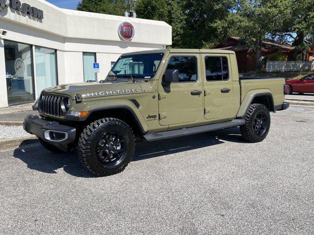 new 2025 Jeep Gladiator car, priced at $46,535
