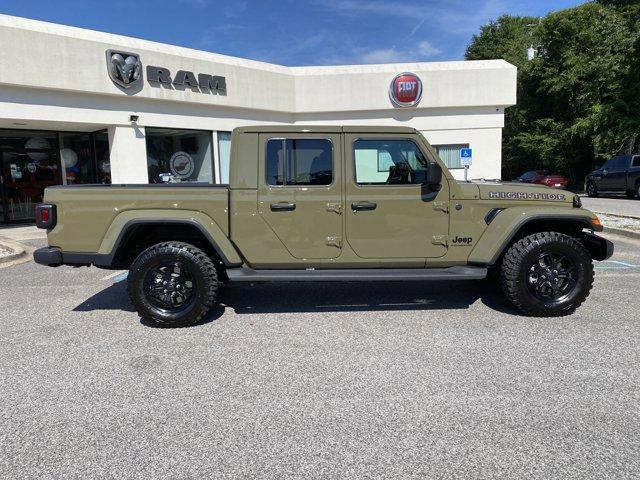 new 2025 Jeep Gladiator car, priced at $46,535