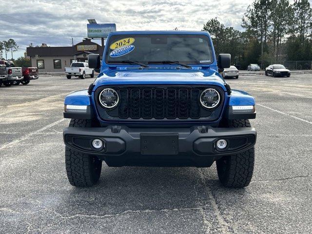 used 2024 Jeep Gladiator car, priced at $41,321