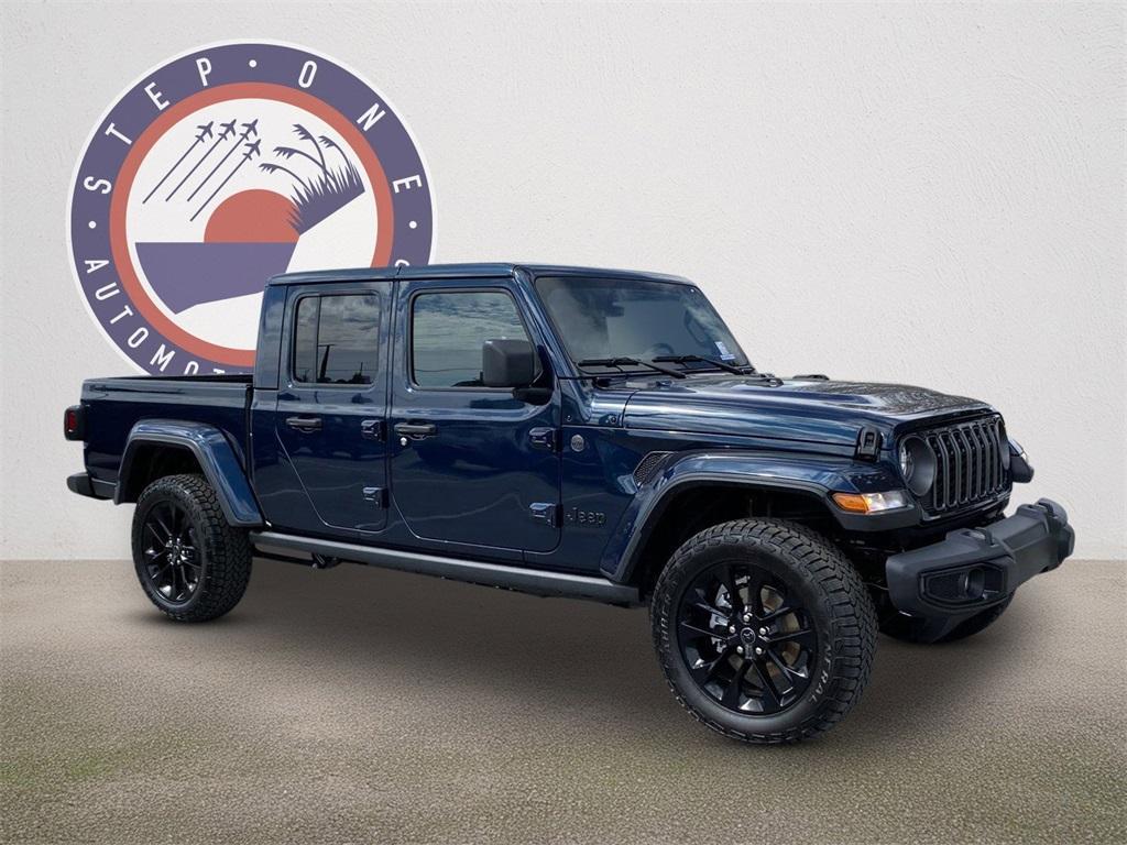 new 2025 Jeep Gladiator car, priced at $40,685