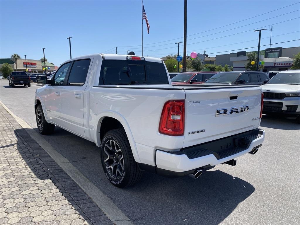 new 2025 Ram 1500 car, priced at $55,376