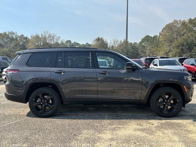 new 2025 Jeep Grand Cherokee L car, priced at $47,520