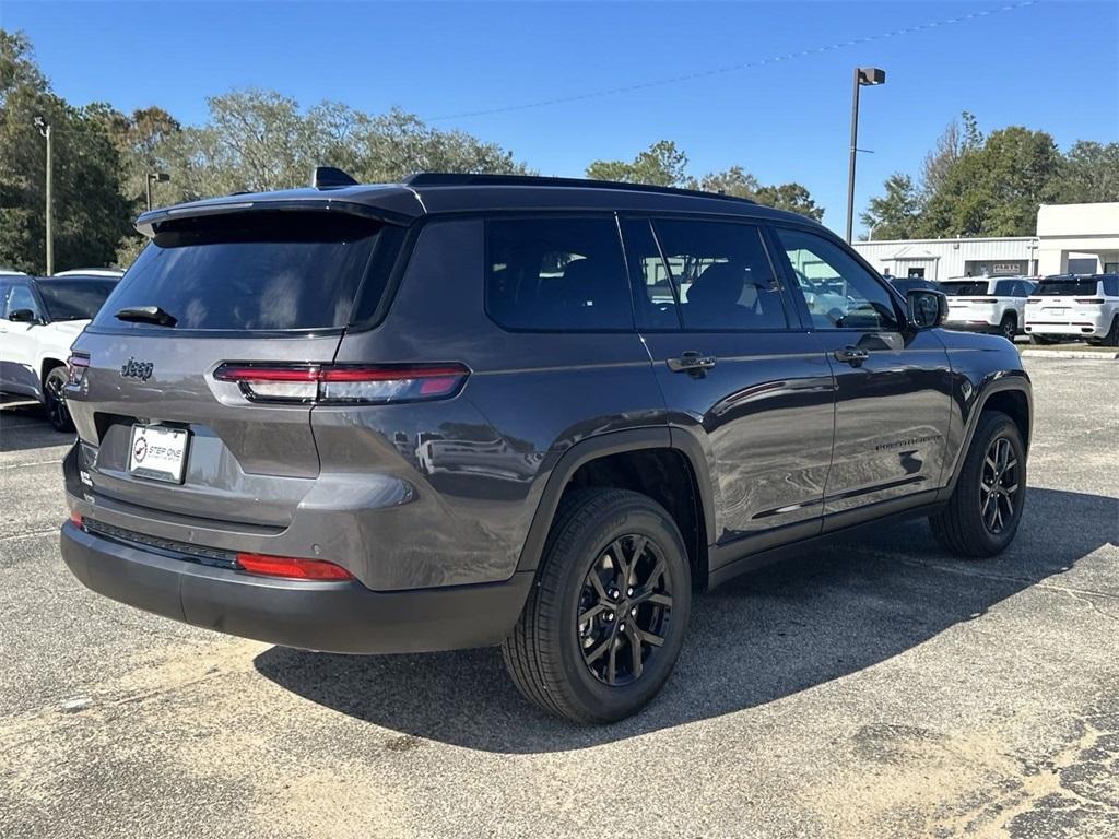 new 2025 Jeep Grand Cherokee L car, priced at $43,030