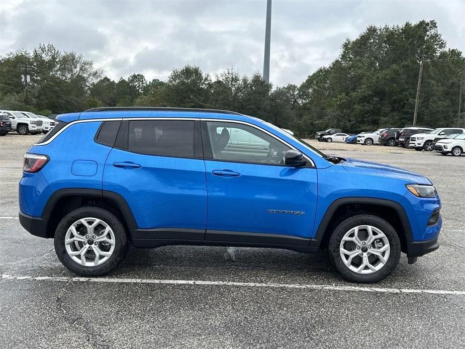 new 2025 Jeep Compass car, priced at $29,253