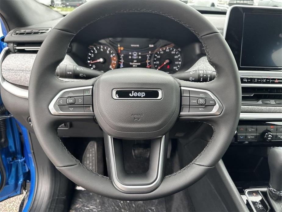 new 2025 Jeep Compass car, priced at $29,253