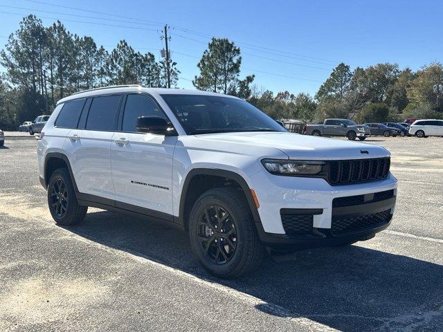 new 2025 Jeep Grand Cherokee L car, priced at $43,435