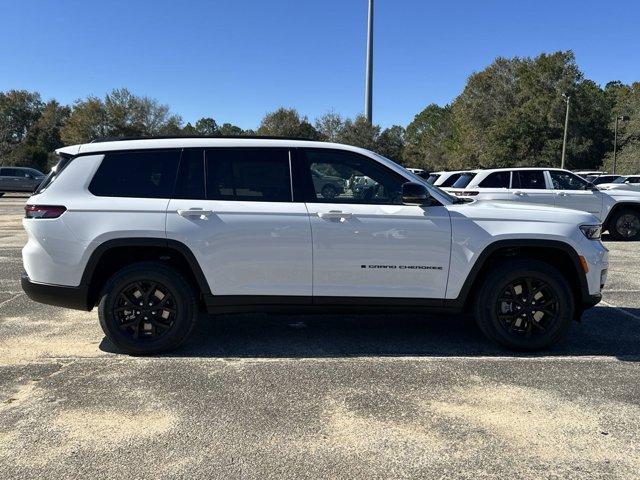 new 2025 Jeep Grand Cherokee L car, priced at $43,435