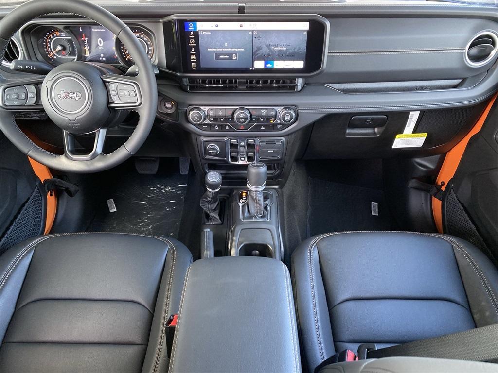 new 2025 Jeep Gladiator car, priced at $45,040