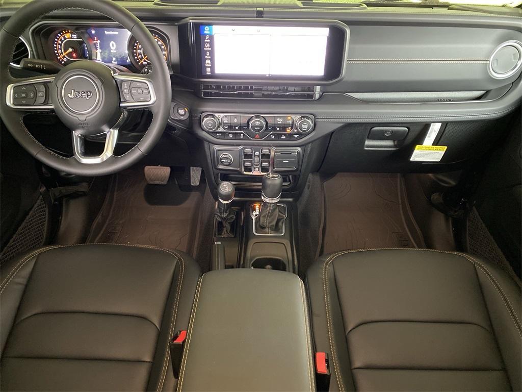 new 2025 Jeep Wrangler car, priced at $55,455