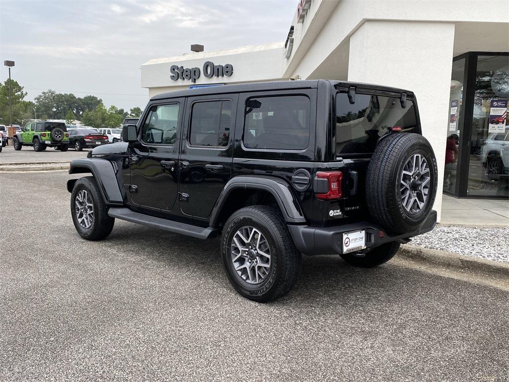 new 2025 Jeep Wrangler car, priced at $55,455