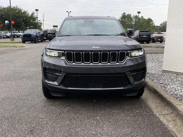 new 2025 Jeep Grand Cherokee car, priced at $36,198