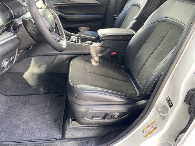 new 2025 Jeep Grand Cherokee car, priced at $42,135
