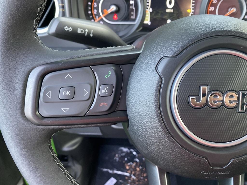 new 2025 Jeep Gladiator car, priced at $44,540