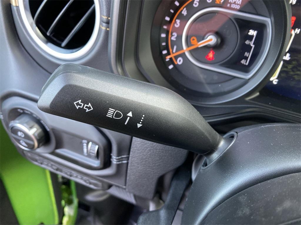 new 2025 Jeep Gladiator car, priced at $44,540