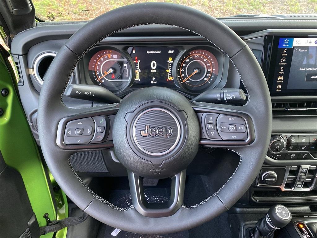 new 2025 Jeep Gladiator car, priced at $44,540