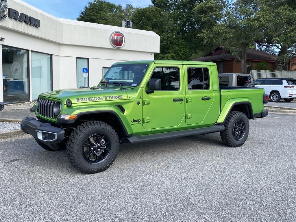 new 2025 Jeep Gladiator car, priced at $44,540
